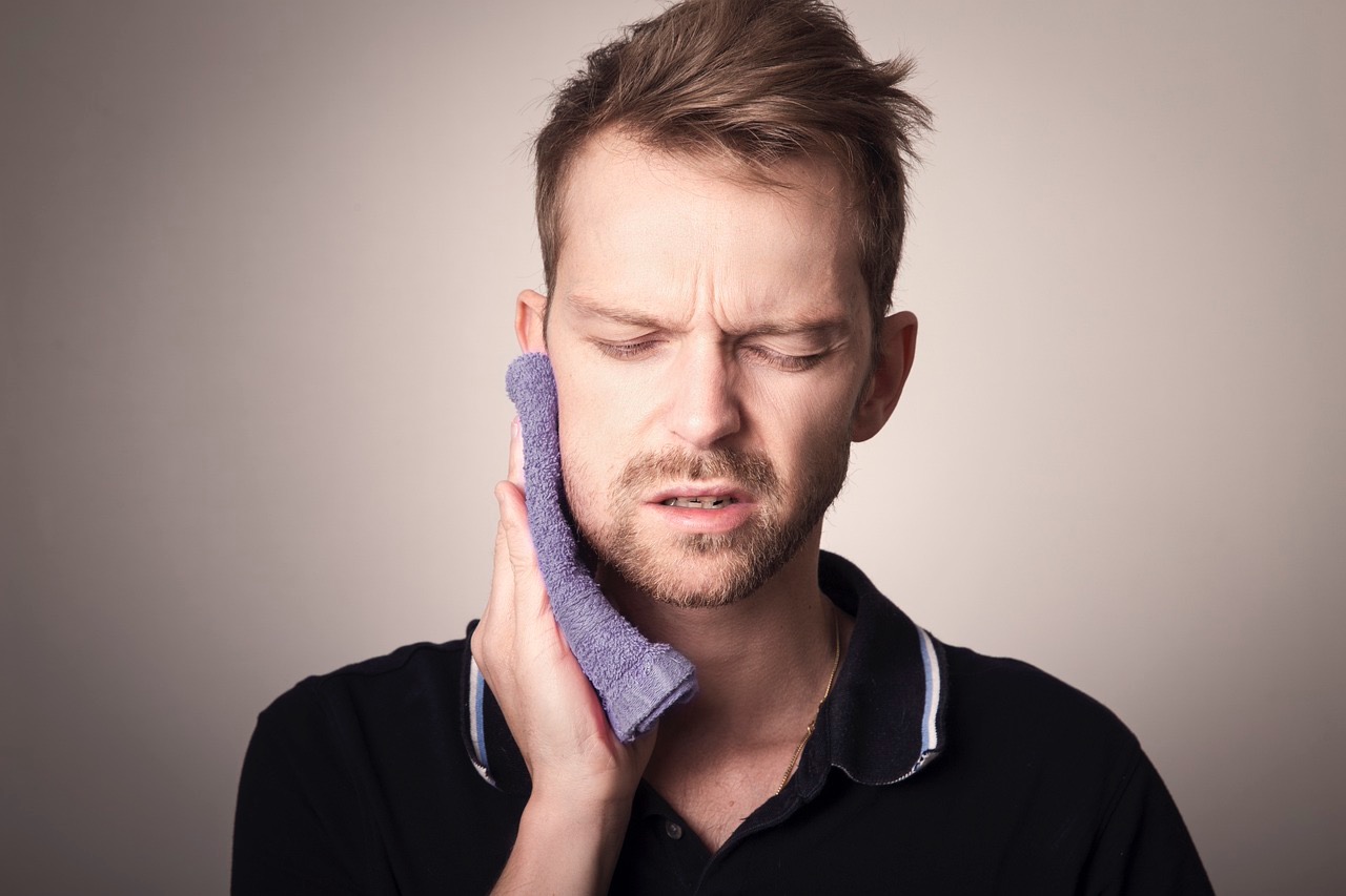 Comment soulager la douleur croissante des dents de sagesse